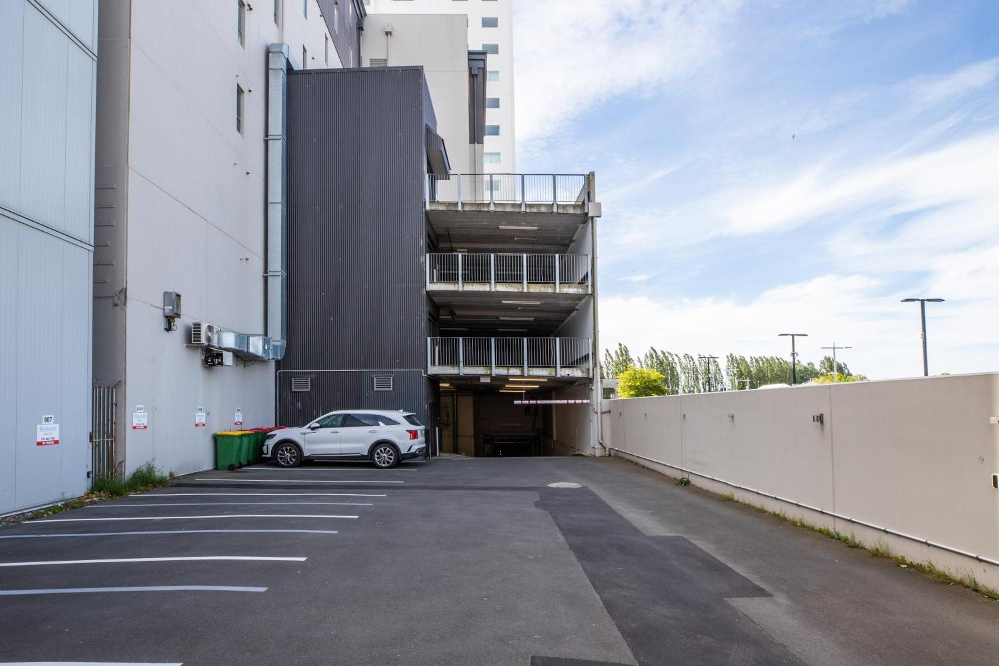 Hotel 115 Christchurch Exterior photo